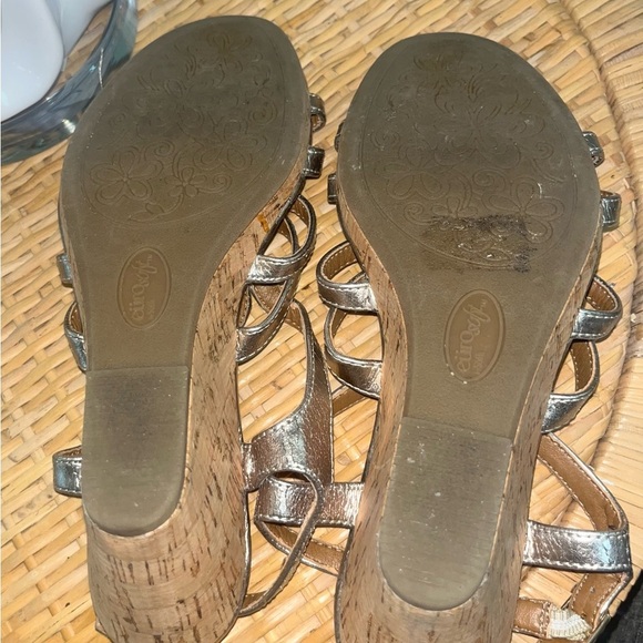 Eurosoft by SOFFT Ivie Gladiator Inspired Sandals Gold Size 7.5 - Picture 4 of 5